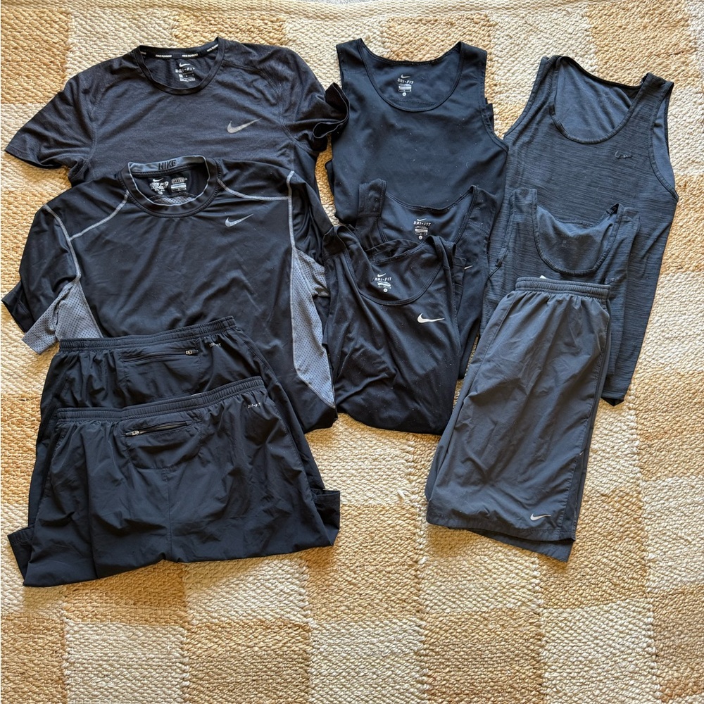 Nike Black Athletic Apparel Set